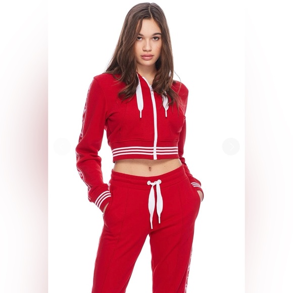 Moose Knuckles Women’s Red Size Large Jarry Hoody - Picture 12 of 13